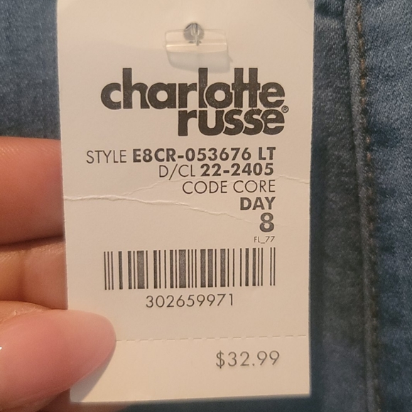 Charlotte Russe Refuge Jeans - Picture 6 of 6